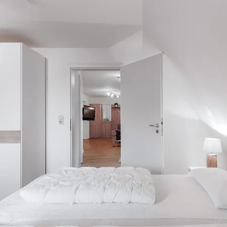 公寓 Luebecker Str 8 Whg 3 格洛米茨