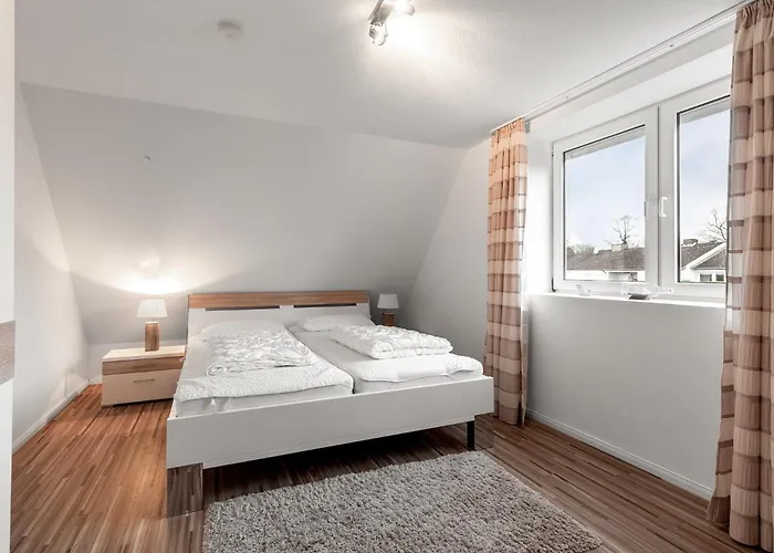 Luebecker Str 8 Whg 3 *